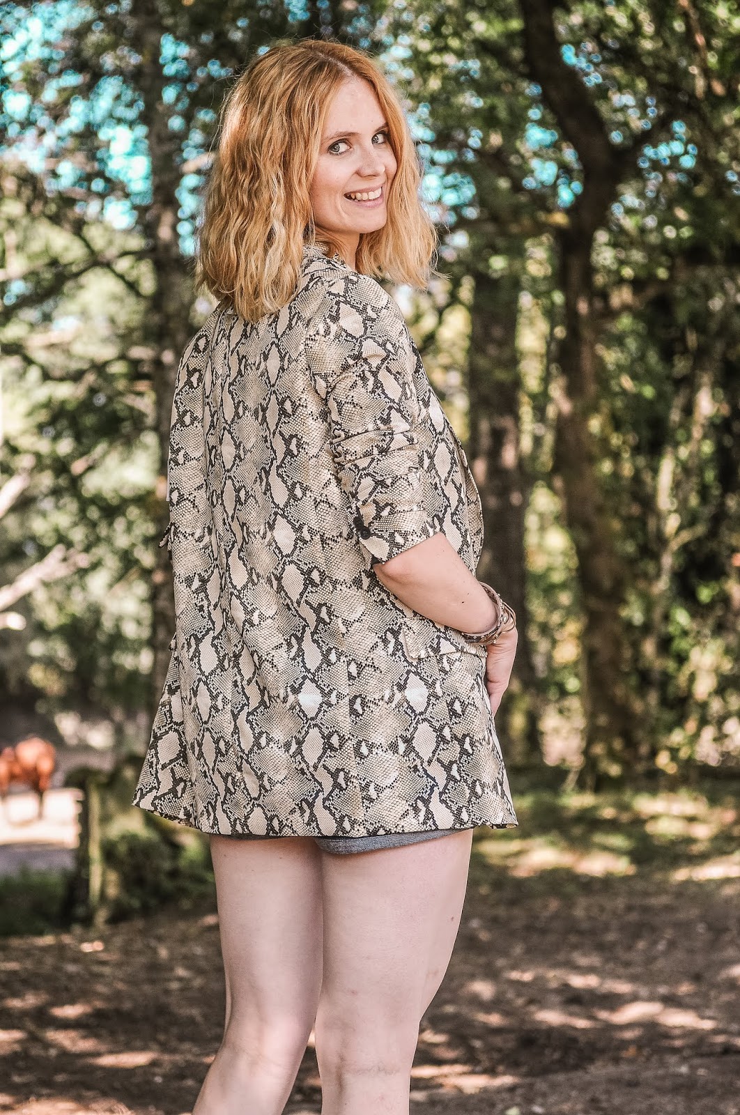 Snake top blazer zara